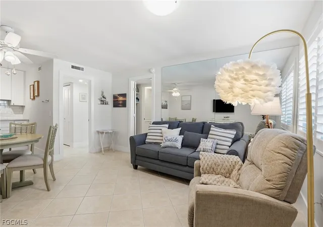 5th image of 1295 Gulf Shore Blvd S, Naples, FL 34102