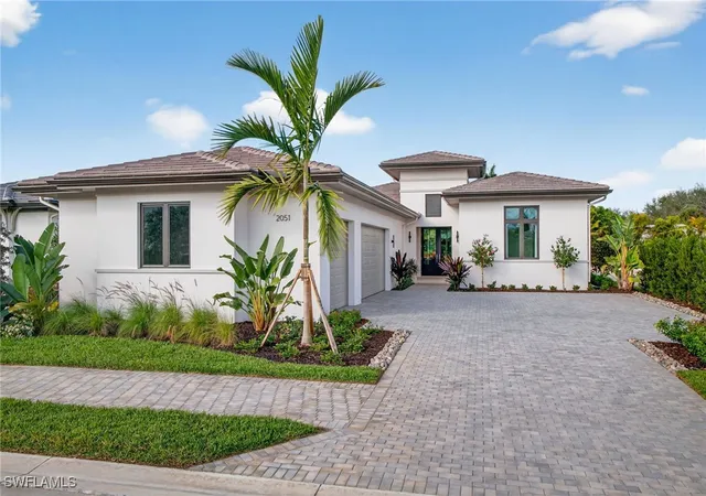 Photo 2 of Single family home for sale at 2051 Cambridge Park Dr, Naples, FL 34109 | MLS# 226002032 | Listing updated on 2026-04-13
