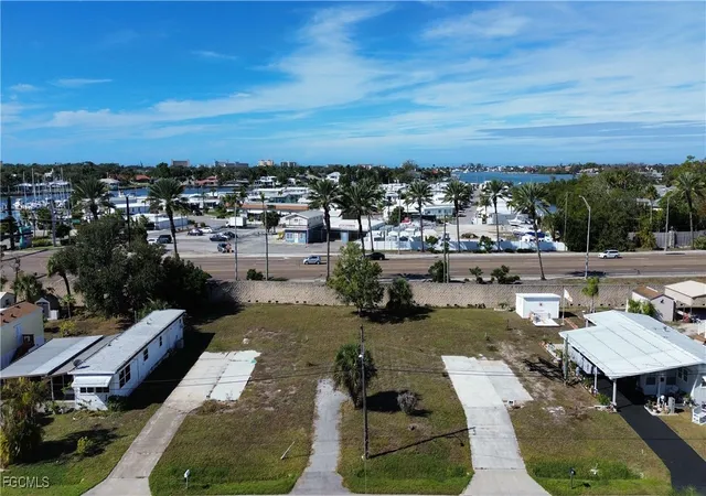 1st image of 13,14,15 Erskine Dr, Venice, FL 34285 | MLS# 2026003470