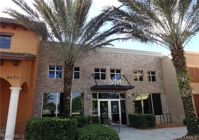 3rd image of 9134 Chula Vis St, Naples, FL 34113