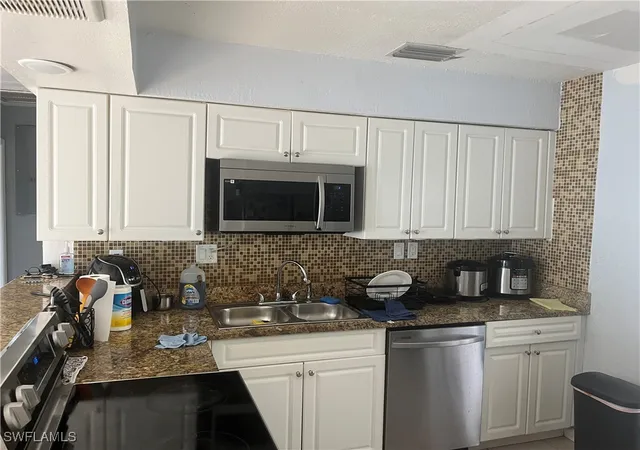 3rd image of 101 E Jersey Rd, Lehigh Acres, FL 33936 | MLS# 226003216