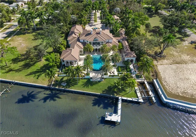 Photo 50 of Mansion for sale at 1240 Coconut Dr, Fort Myers, FL 33901 | MLS# 2026003843 | Listing updated on 2026-06-12