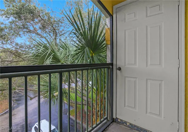 2nd image of 11520 Villa Grand, Fort Myers, FL 33913