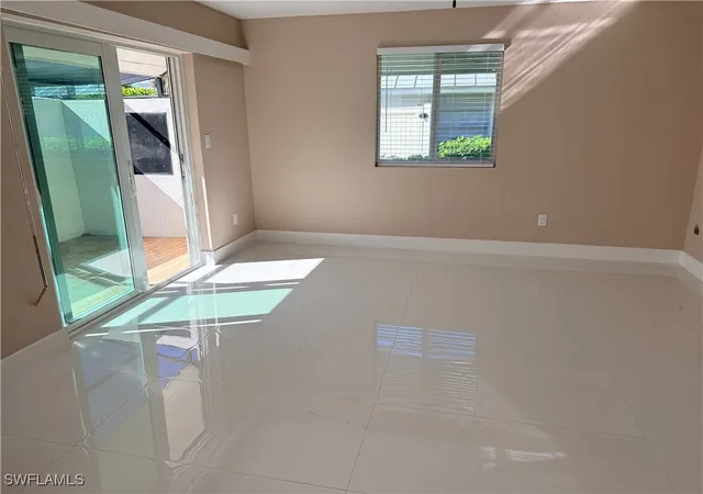 Photo 2 of Condo for sale at 1575 Curlew Ave W #1, Naples, FL 34102 | MLS# 226003015 | Listing updated on 2026-10-08