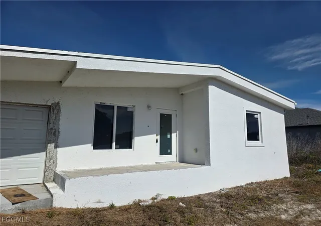 3rd image of 3030 39Th St Sw, Lehigh Acres, FL 33976 | MLS# 2026004021