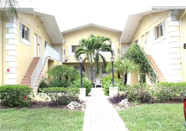 Homes for sale in Fort Myers, FL | 8162 Country Rd #201, Fort Myers, FL 33919 | MLS# 2026004031