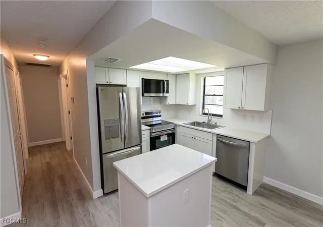 4th image of 1104 Se 8Th St #7, Cape Coral, FL 33990 | MLS# 2026004058