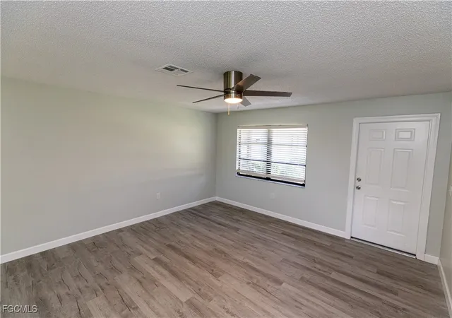 5th image of 1104 Se 8Th St #7, Cape Coral, FL 33990 | MLS# 2026004058