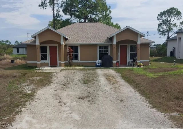Photo 2 of Multi family home for sale at 461/463 Loretta Ave S, Lehigh Acres, FL 33974 | MLS# 2026004114 | Listing updated on 2026-08-01