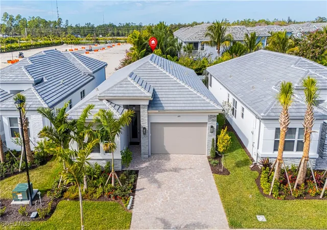 Photo 2 of Sale Pending at 2691 Ridgecrest Pl, Naples, FL 34112 | MLS# 226003635 | Listing updated on 2026-08-03