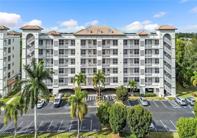 2nd image of 28700 Trails Edge Blvd, Bonita Springs, FL 34134