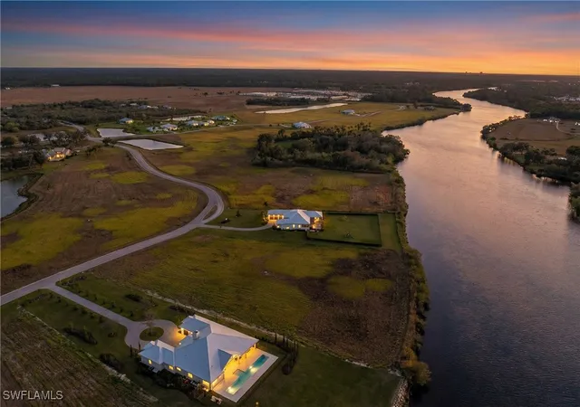 4th image of 2110 Silk Bay Blvd, Alva, FL 33920 | MLS# 226003125