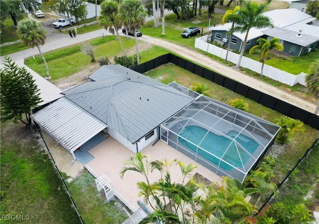 Photo 2 of Single family home for sale at 48 W N Shore Ave, North Fort Myers, FL 33903 | MLS# 2026004657 | Listing updated on 2026-06-16