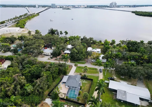 Photo 2 of Single family home for sale at 48 W N Shore Ave, North Fort Myers, FL 33903 | MLS# 2026004657 | Listing updated on 2026-06-16