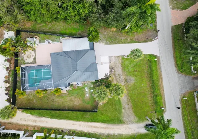 Photo 4 of Single family home for sale at 48 W N Shore Ave, North Fort Myers, FL 33903 | MLS# 2026004657 | Listing updated on 2026-06-16