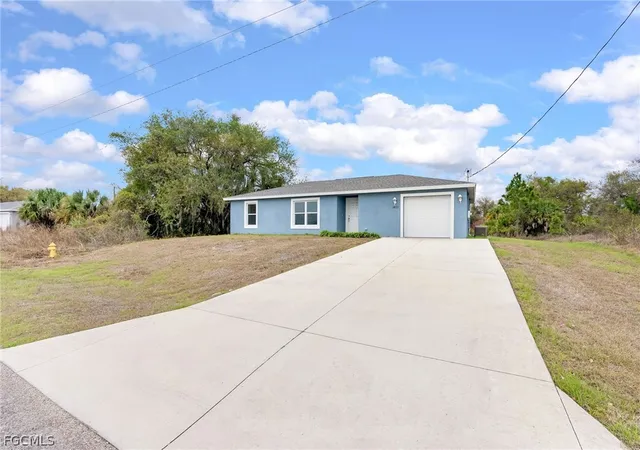 1st image of 1405 Inwood Rd, Labelle, FL 33935 | MLS# 2026004678