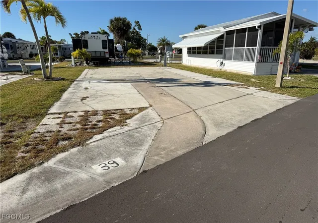 Photo 1 of Land for sale at 19681 Summerlin #39 Rd, Fort Myers, FL 33908 | MLS# 2026004769 | Listing updated on 2026-05-12