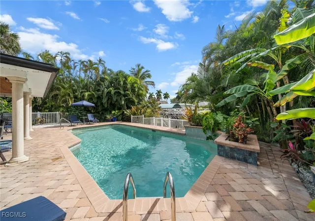 5th image of 1030 Aqua Ln, Fort Myers, FL 33919 | MLS# 2026004812