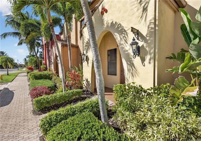 2nd image of 11220 Paseo Grande Blvd #5207, Fort Myers, FL 33912 | MLS# 2026004849