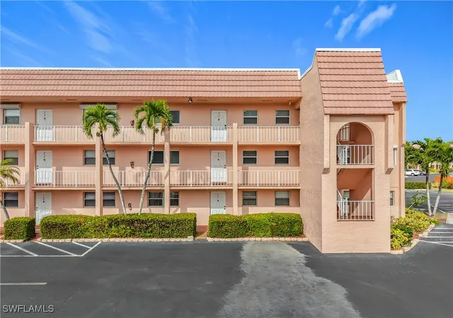2nd image of 170 Turtle Lake Ct #211, Naples, FL 34105 | MLS# 226004340