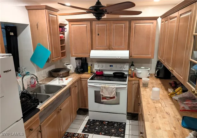 Photo 3 of Single family home for sale at 2416 Andrew Dr, Naples, FL 34112 | MLS# 226001797 | Listing updated on 2026-01-28