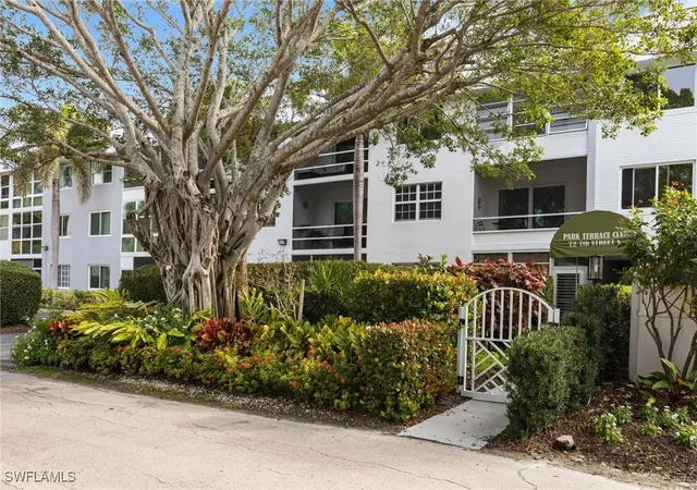 1st image of 72 7Th St S, Naples, FL 34102
