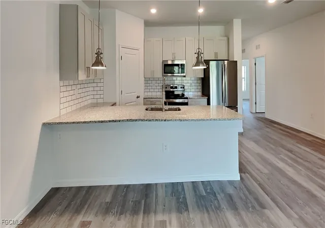 Photo 2 of House for sale at 3106-3108 SE Santa Barbara Pl, Cape Coral, FL 33904 | MLS# 2026004960 | Listing updated on 2026-08-31