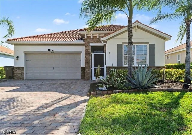 2nd image of 15154 Yellow Wood Dr, Alva, FL 33920 | MLS# 2026004996