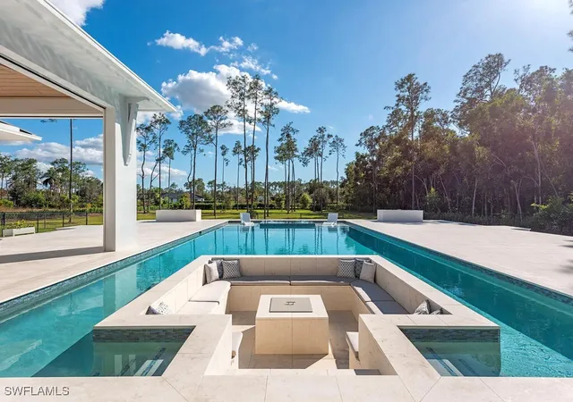Photo 3 of Single family home for sale at 6824 Sable Ridge Ln, Naples, FL 34109 | MLS# 226003298 | Listing updated on 2026-02-17