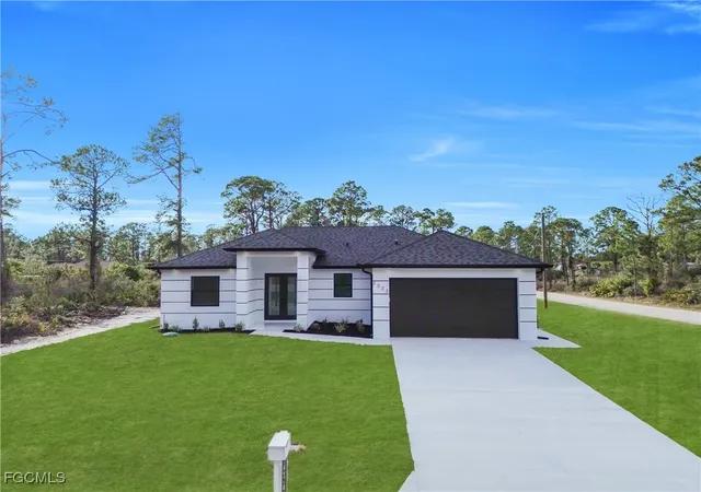 Homes for sale in Alva, FL | 2023 Canton Ave, Alva, FL 33920 | MLS# 2026005147