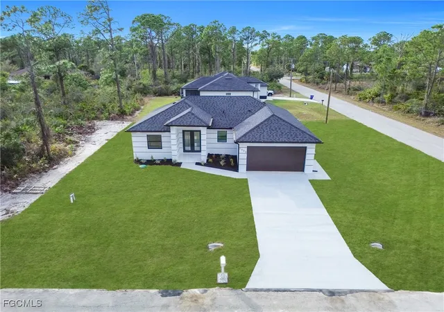 Homes for sale in Alva, FL | 2023 Canton Ave, Alva, FL 33920 | MLS# 2026005147