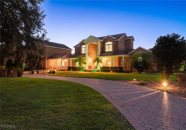 3rd image of 4013 Oak Haven Dr, Labelle, FL 33935 | MLS# 2026005235
