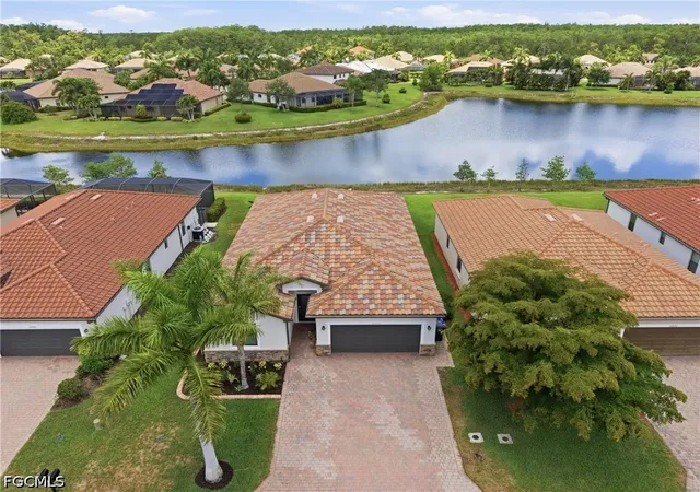 5th image of 10976 Cherry Laurel Dr, Fort Myers, FL 33912 | MLS# 2026005480