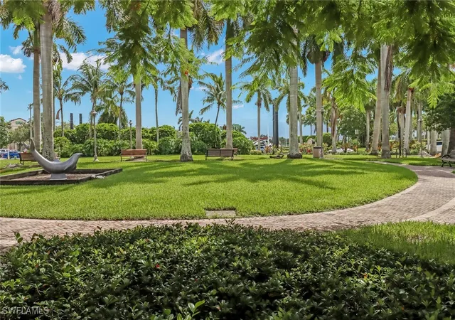 35th image of 1351 Curlew Ave #104, Naples, FL 34102 | MLS# 226005032