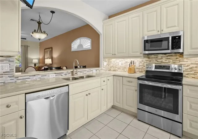 Photo 1 of Single family home for sale at 8103 Woodridge Pointe Dr, Fort Myers, FL 33912 | MLS# 2026005597 | Listing updated on 2026-07-02