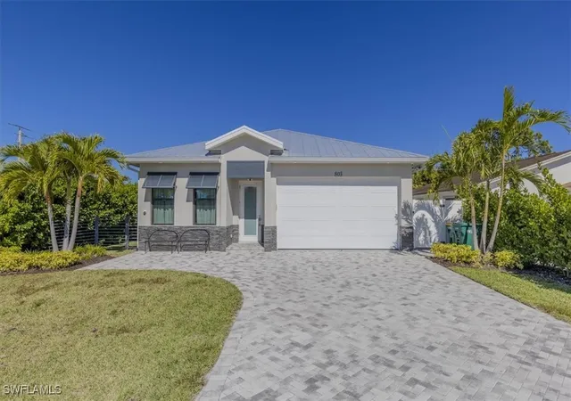 Photo 1 of Single family home for sale at 803 92nd Avenue N, Naples, FL 34108 | MLS# 226005026 | Listing updated on 2026-08-03