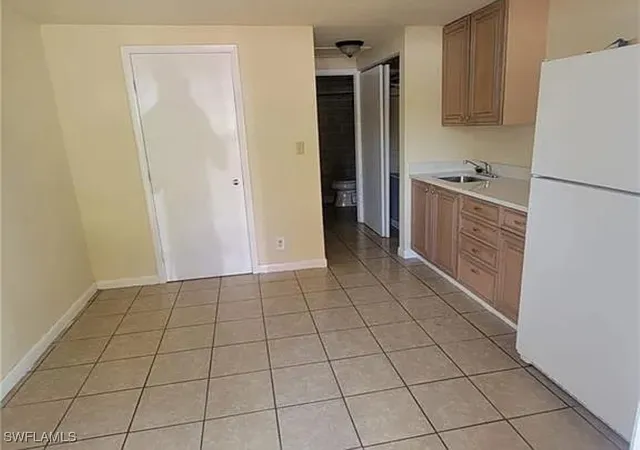 2nd image of 5214 Sholtz St, Naples, FL 34113