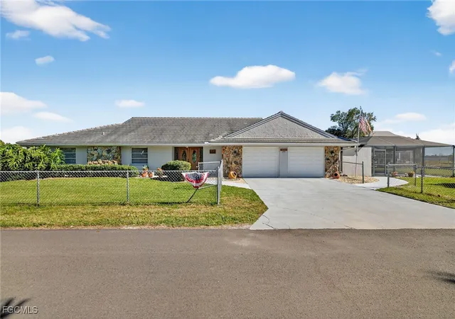 2nd image of 1818 Cherie Ln, North Fort Myers, FL 33917 | MLS# 2026005651