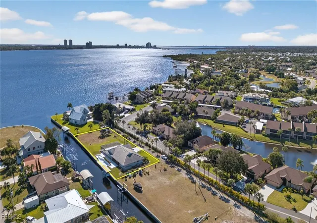 3rd image of 1818 Cherie Ln, North Fort Myers, FL 33917 | MLS# 2026005651