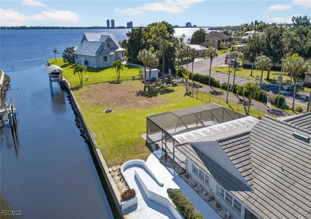 50th image of 1818 Cherie Ln, North Fort Myers, FL 33917 | MLS# 2026005651