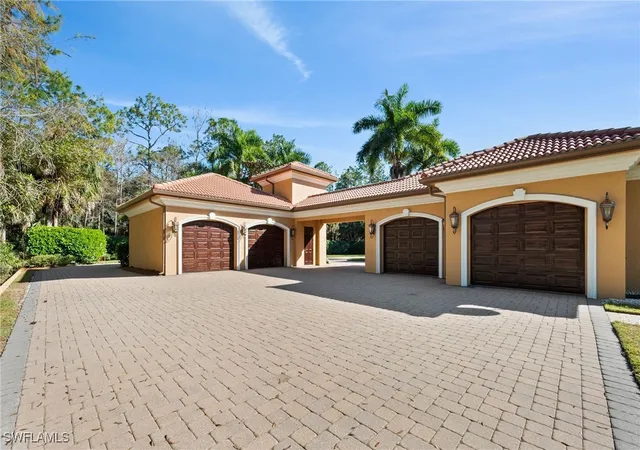 Photo 3 of Sale Pending at 4415 Club Ests Dr, Naples, FL 34112 | MLS# 226004977 | Listing updated on 2026-07-25