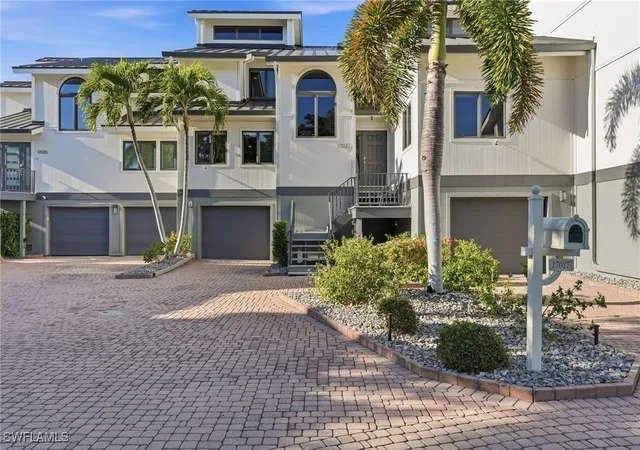 5th image of 17037 Marina Cove Ln, Fort Myers, FL 33908 | MLS# 226003641