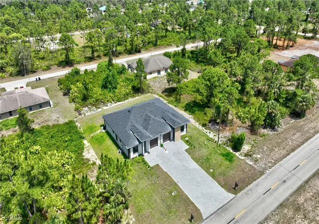 3rd image of 857/859 Eisenhower Blvd, Lehigh Acres, FL 33974