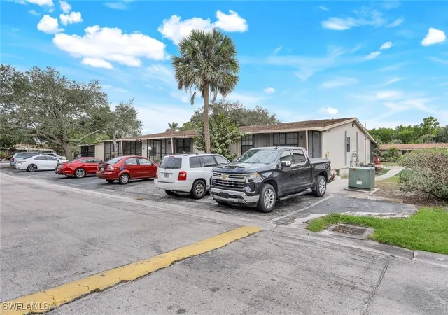 Photo 3 of Condo for sale at 5229 Treetops Dr #I, Naples, FL 34113 | MLS# 226005407 | Listing updated on 2026-04-09