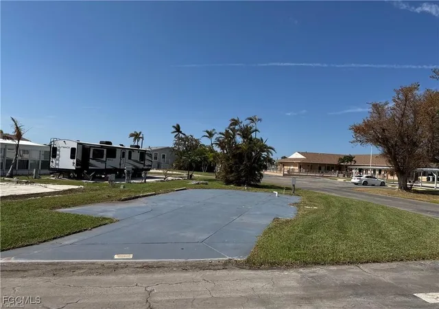 Photo 2 of Land for sale at 19681 #133 Summerlin Rd, Fort Myers, FL 33908 | MLS# 2026005936 | Listing updated on 2026-05-12