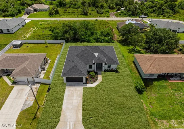 Photo 2 of Single family home for sale at 529 Kilgour Ave, Lehigh Acres, FL 33974 | MLS# 226005449 | Listing updated on 2026-07-22