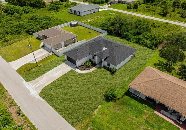 Photo 3 of Single family home for sale at 529 Kilgour Ave, Lehigh Acres, FL 33974 | MLS# 226005449 | Listing updated on 2026-07-22