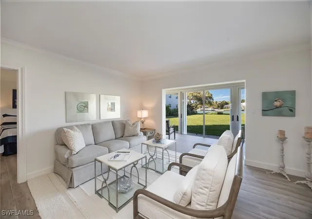 4th image of 383 Harbour Dr #101, Naples, FL 34103 | MLS# 226004870