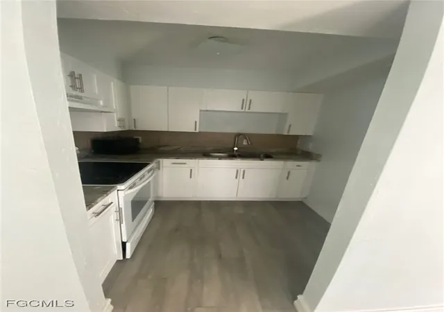 4th image of 1830 Maravilla Ave #709, Fort Myers, FL 33901 | MLS# 2026006048