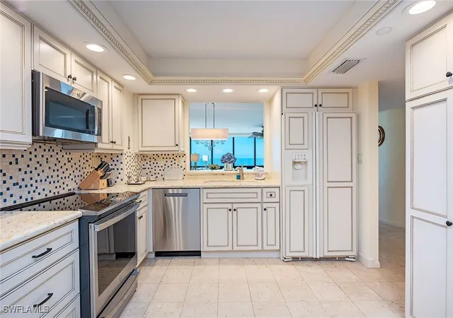 4th image of 4751 Gulf Shore Blvd N #PH8, Naples, FL 34103 | MLS# 226005493